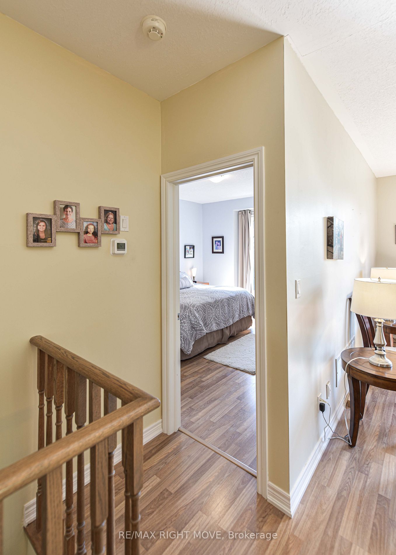 16 Canterbury Circ