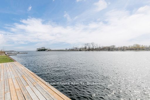 9 Dock Lane