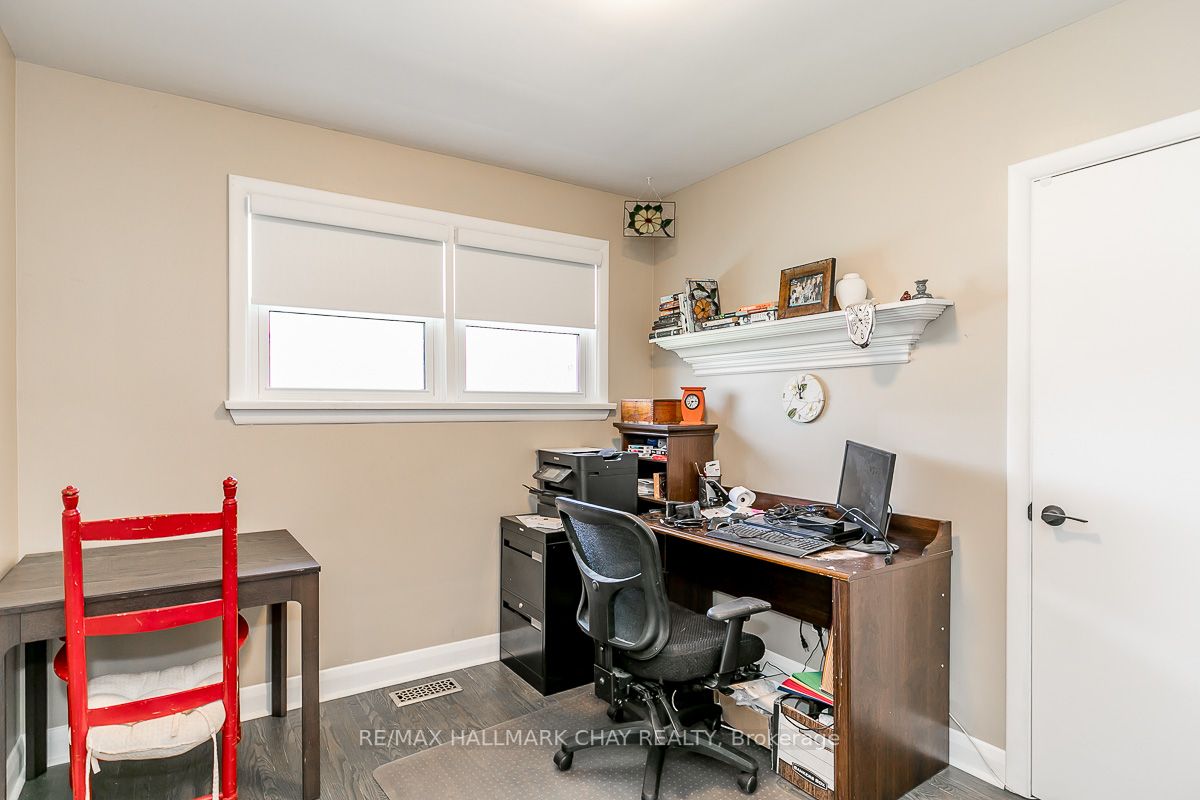 6 Jonathan Crt