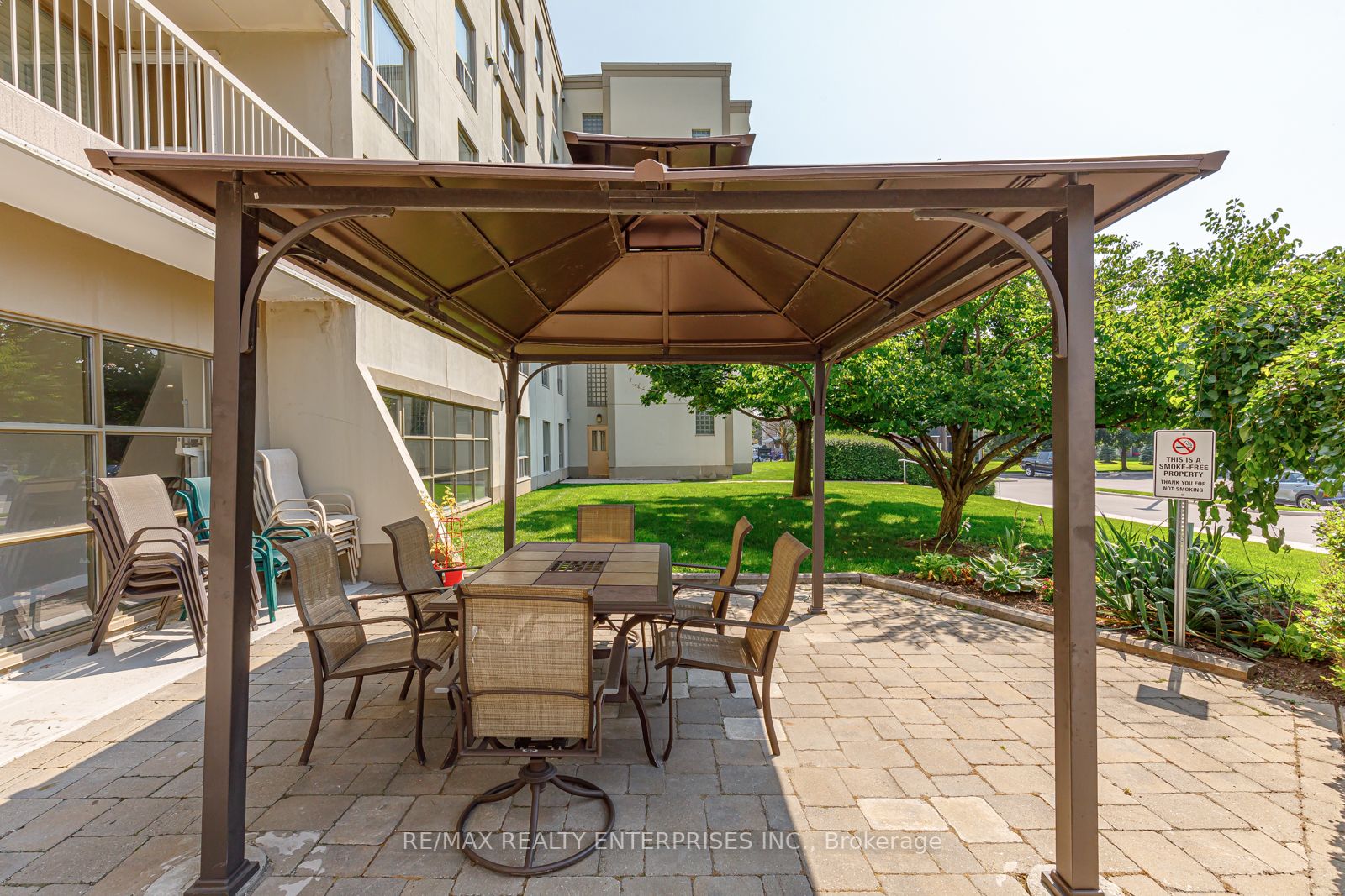 172 Eighth St, #605
