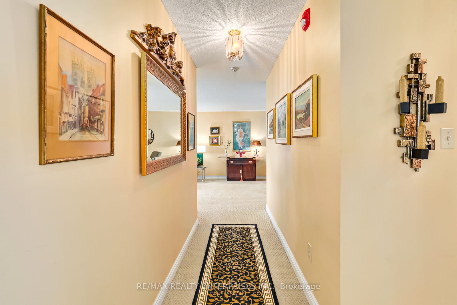 172 Eighth St, #605