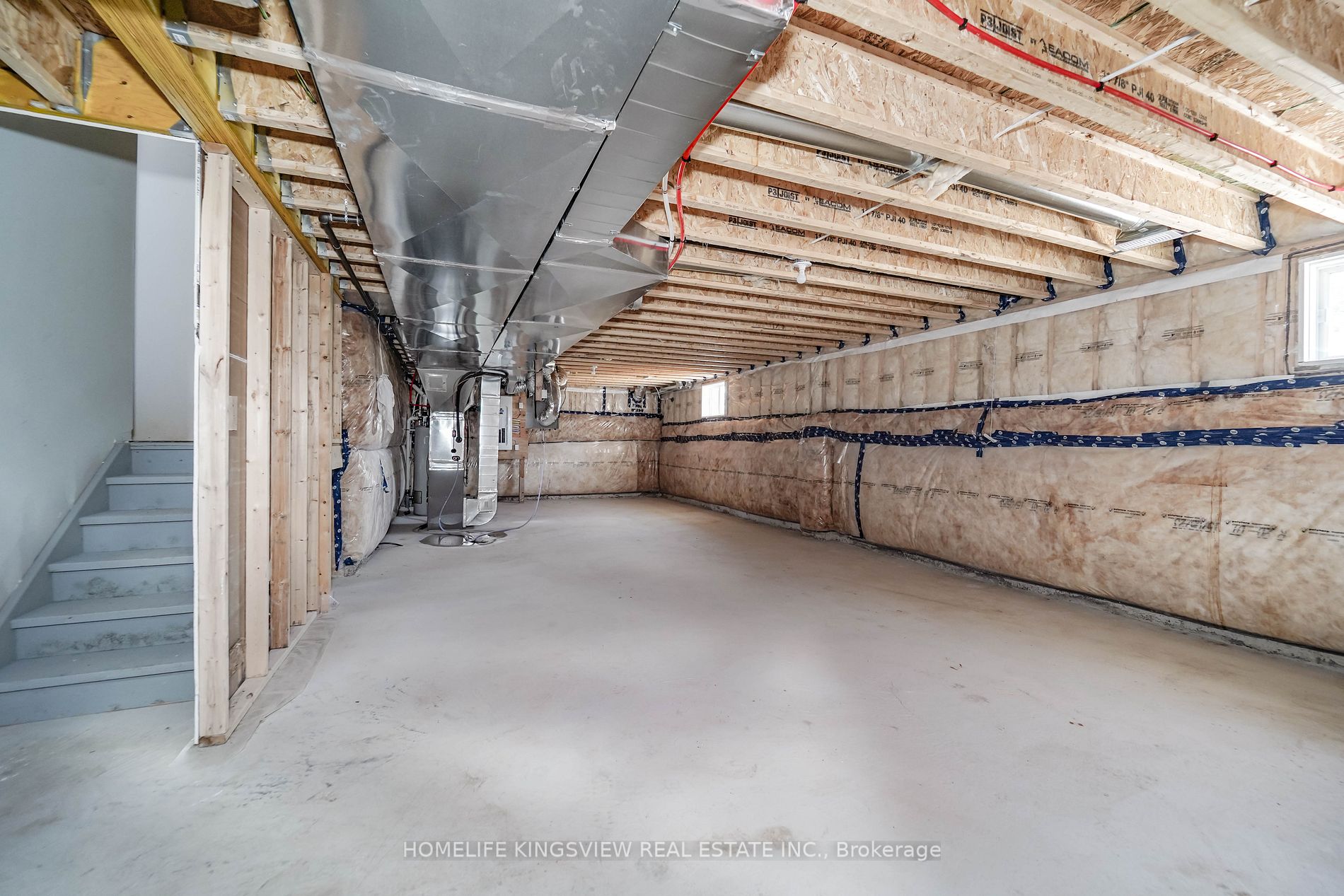 3765 Sunbank Cres