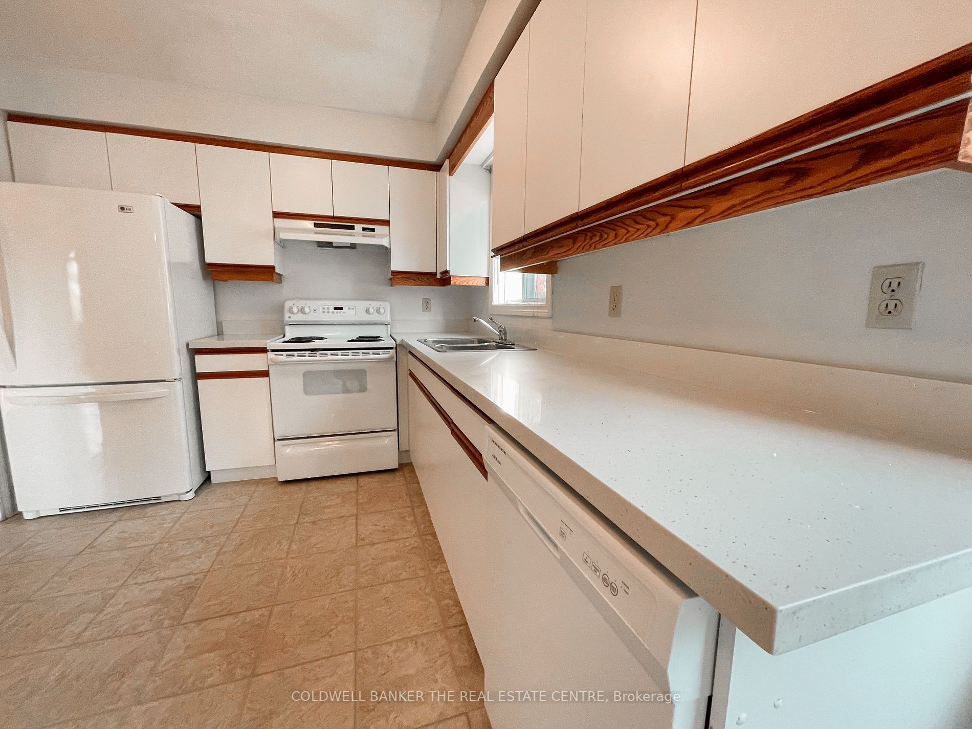 3 Elizabeth St, #Upper