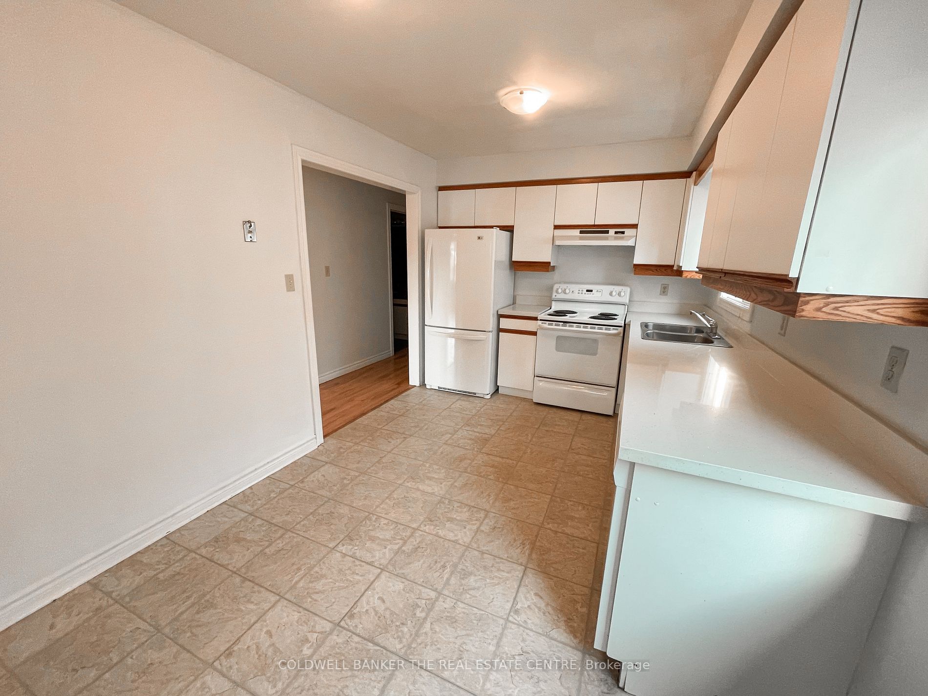 3 Elizabeth St, #Upper