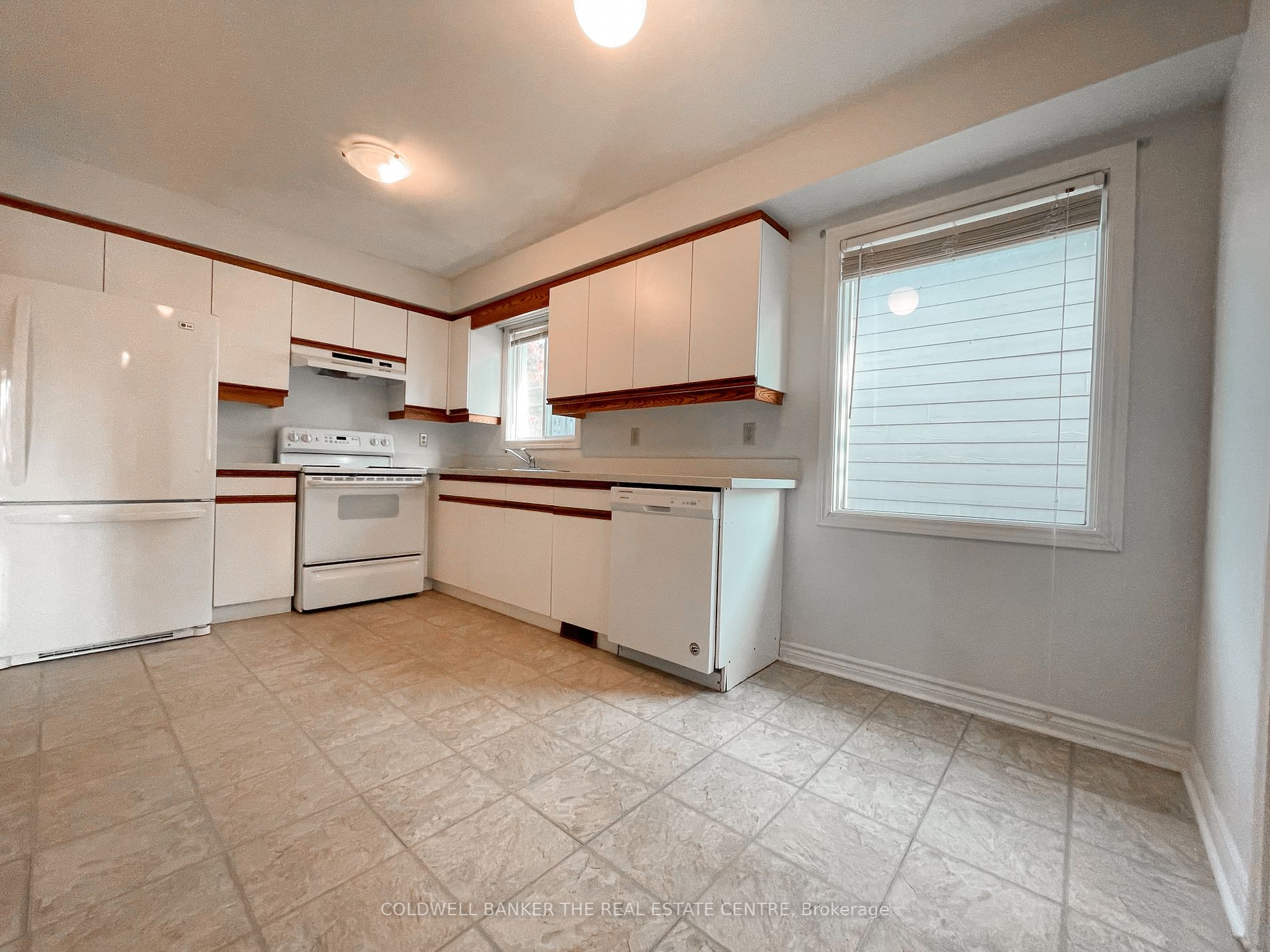 3 Elizabeth St, #Upper