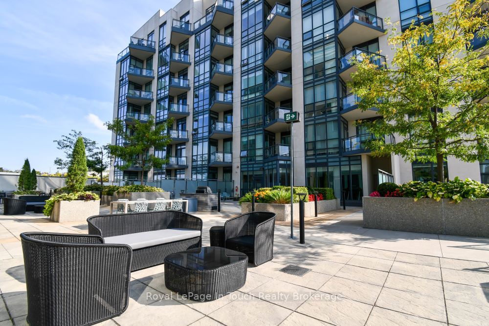 111 Worsley St, #513