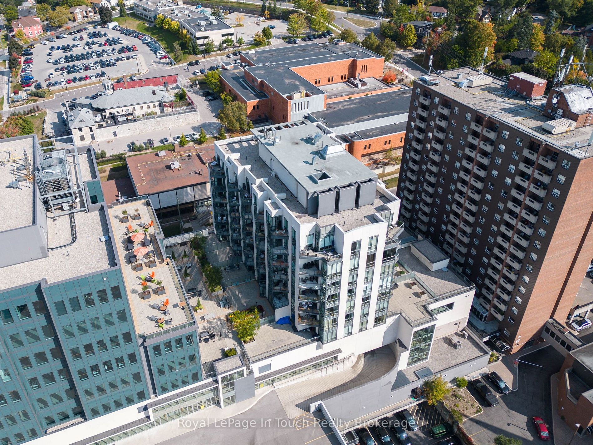111 Worsley St, #513