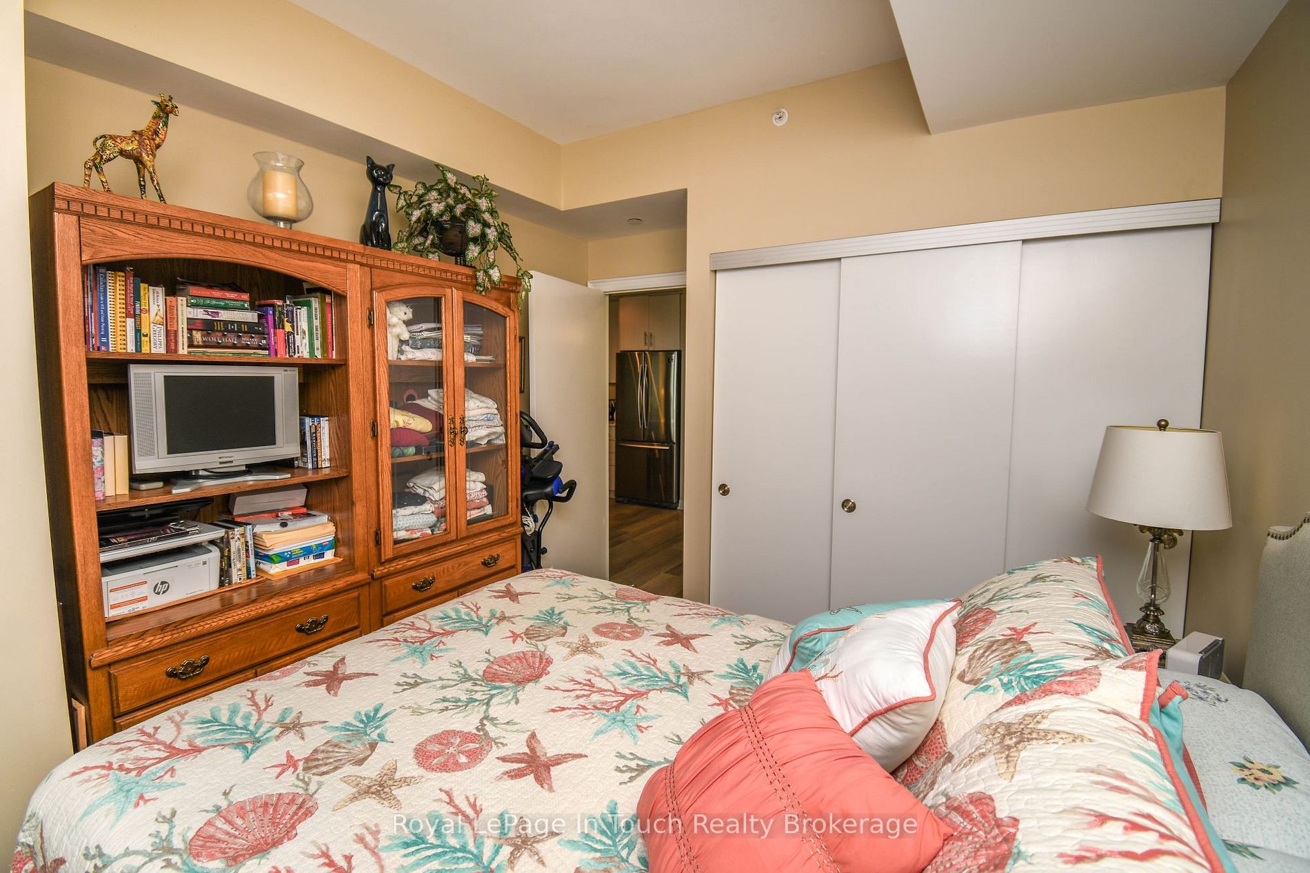111 Worsley St, #513