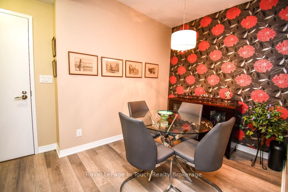 111 Worsley St, #513