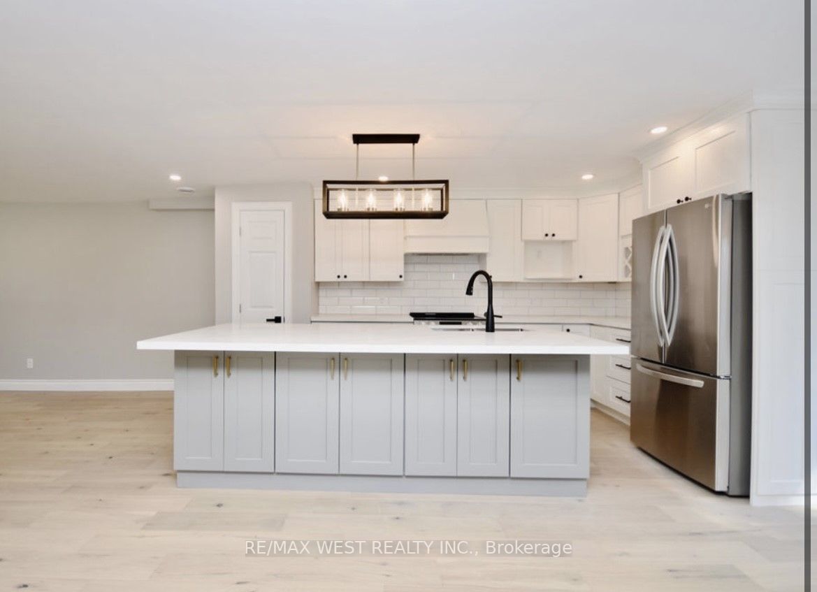 159 Cedar Island Rd