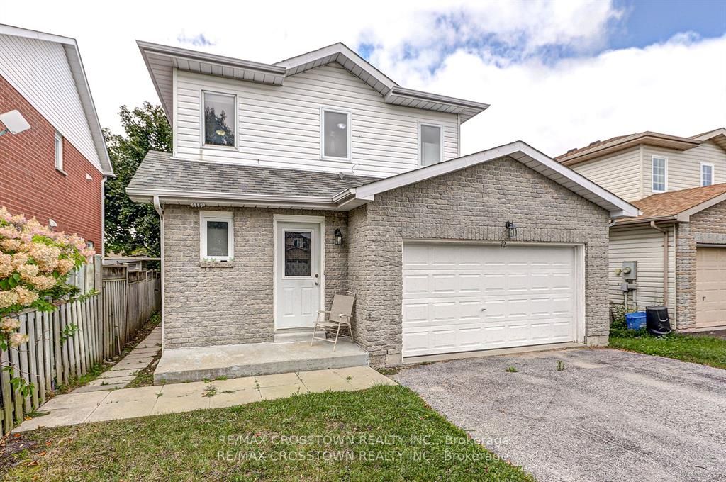 72 Downing Cres