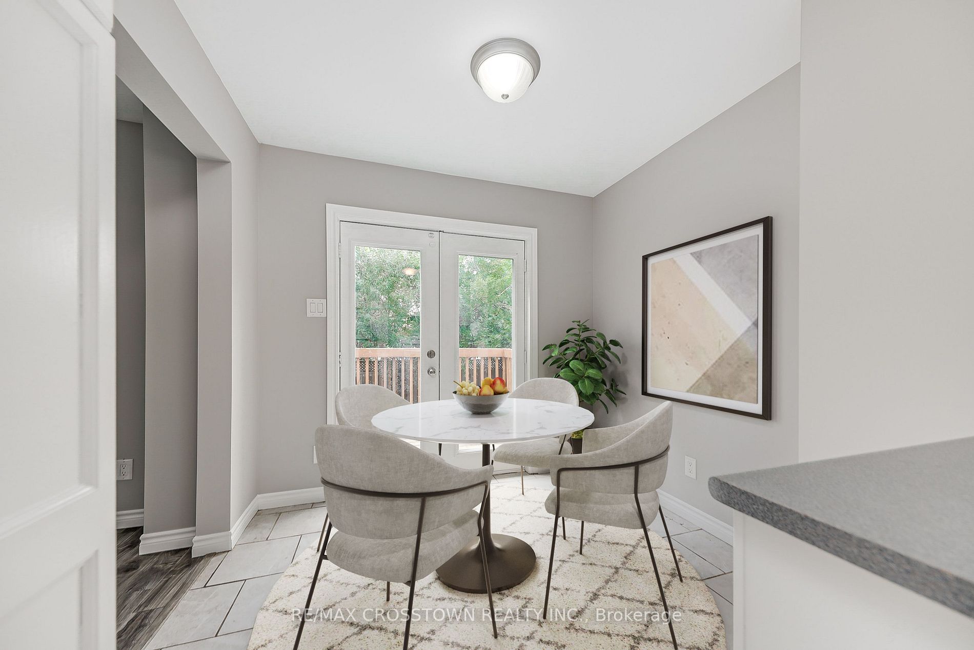 72 Downing Cres