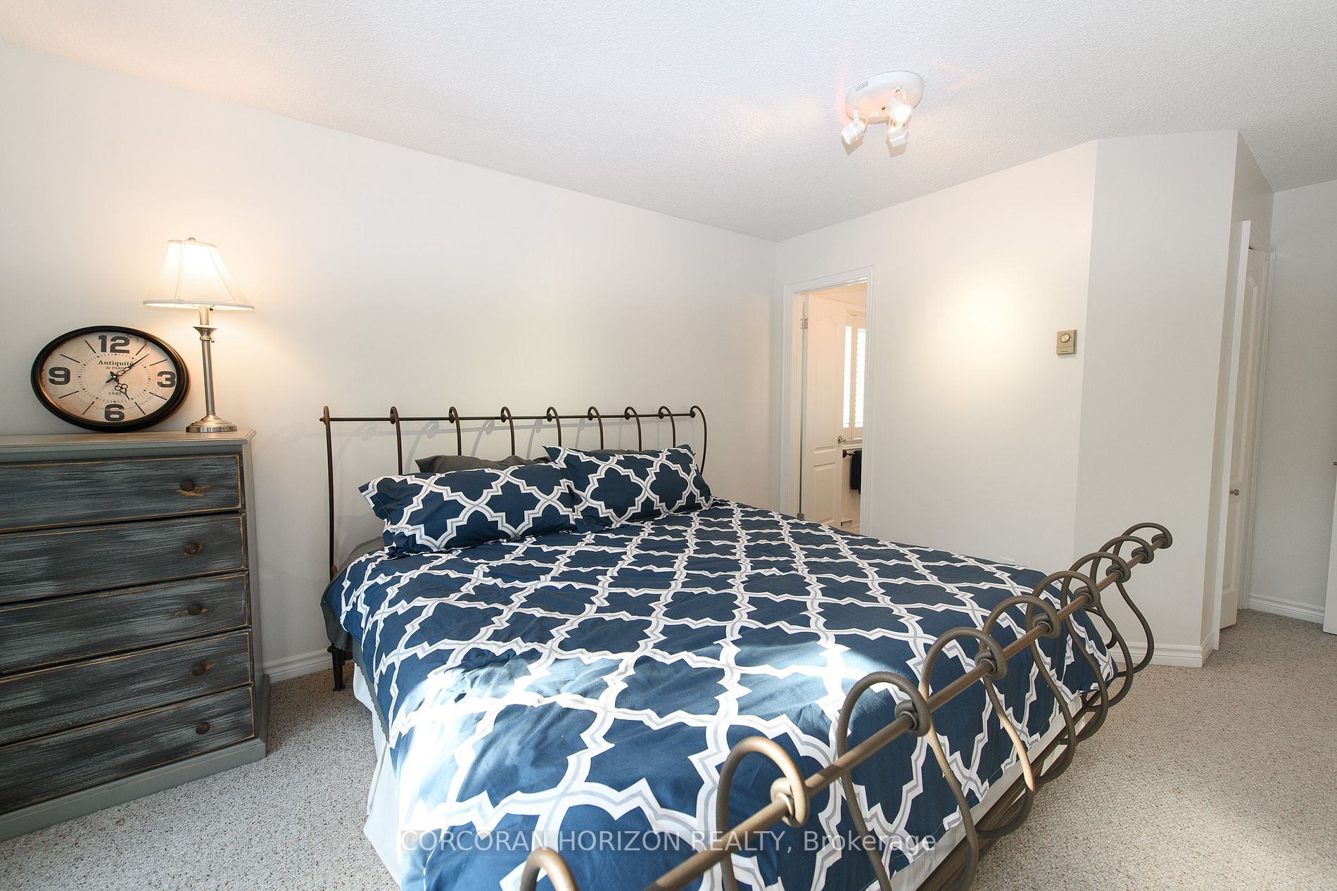 28 Rambling Way, #42
