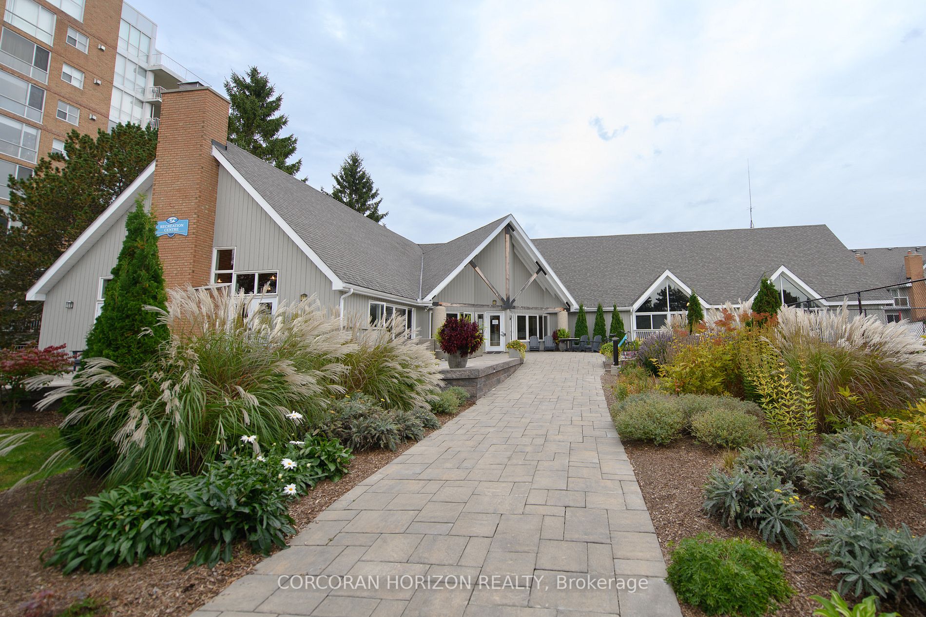 28 Rambling Way, #42