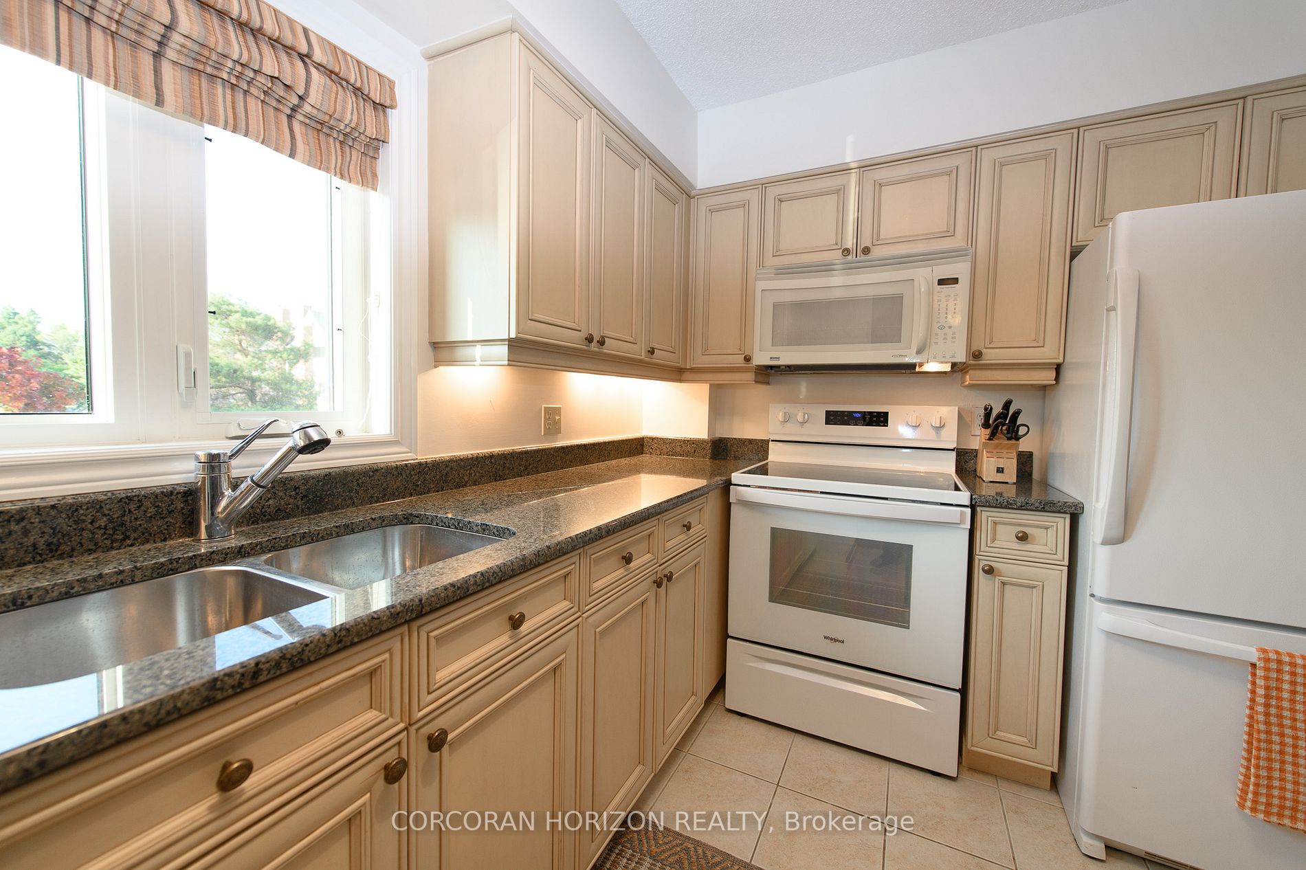 28 Rambling Way, #42