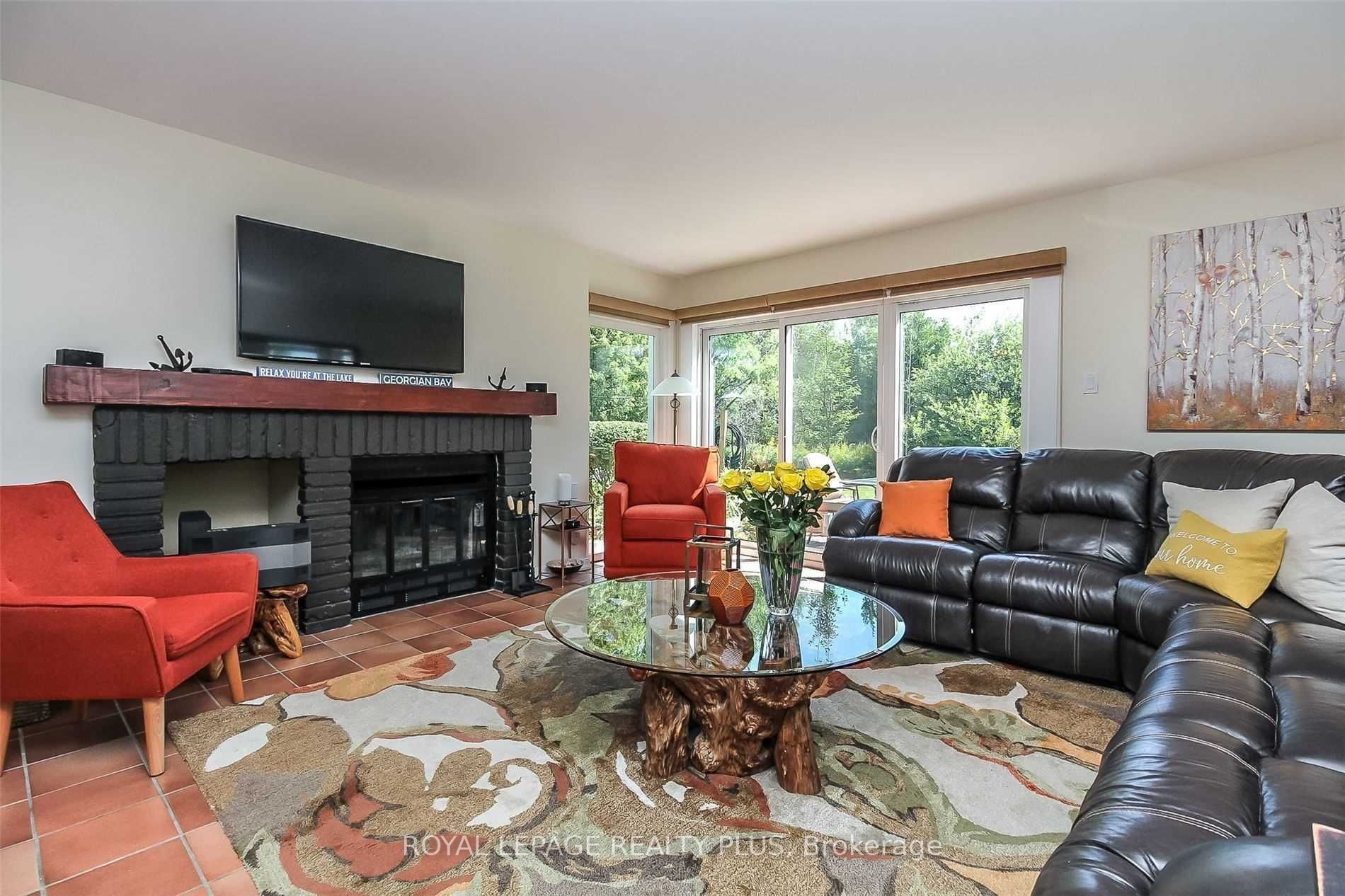 44 Trott Blvd, #6
