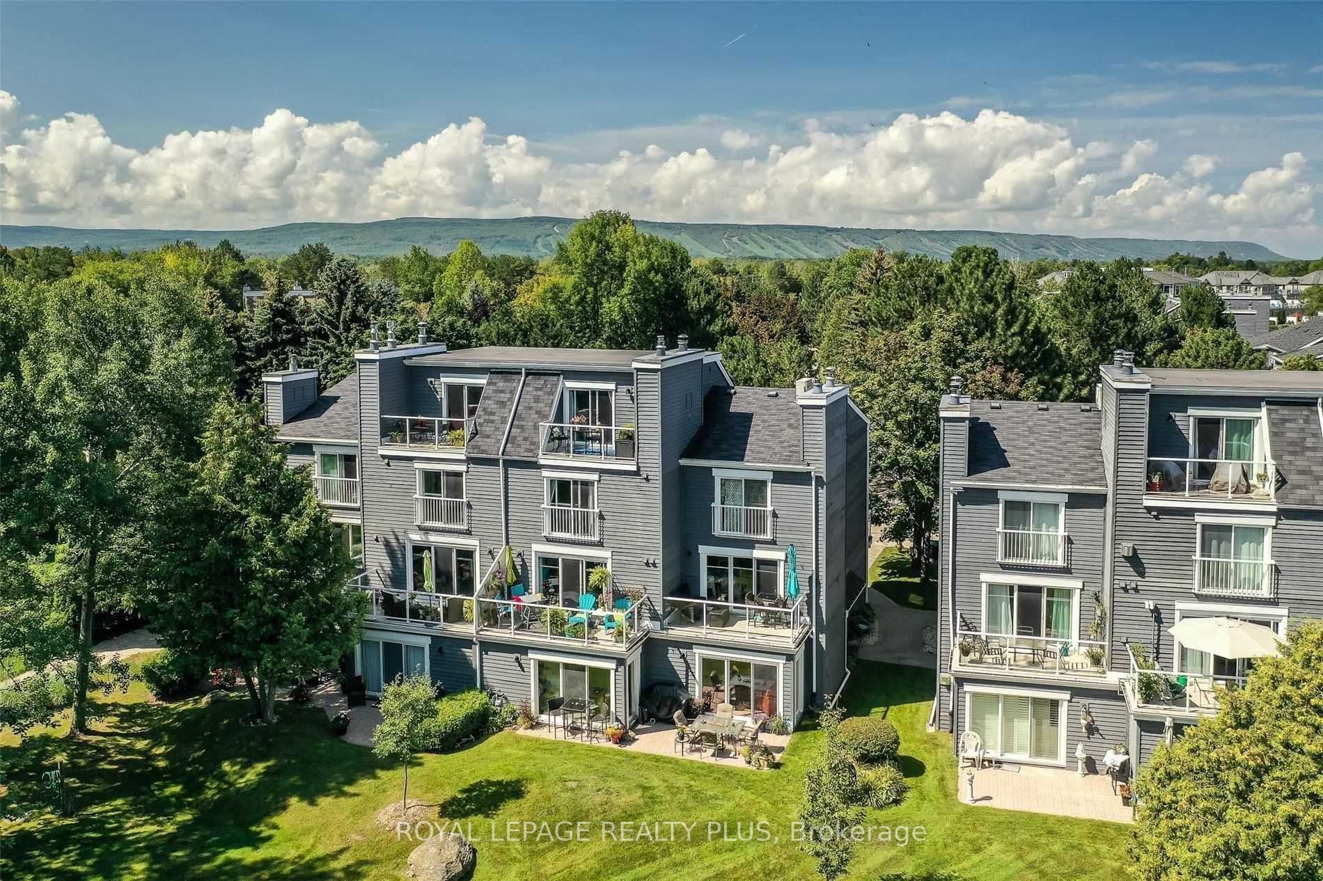 44 Trott Blvd, #6