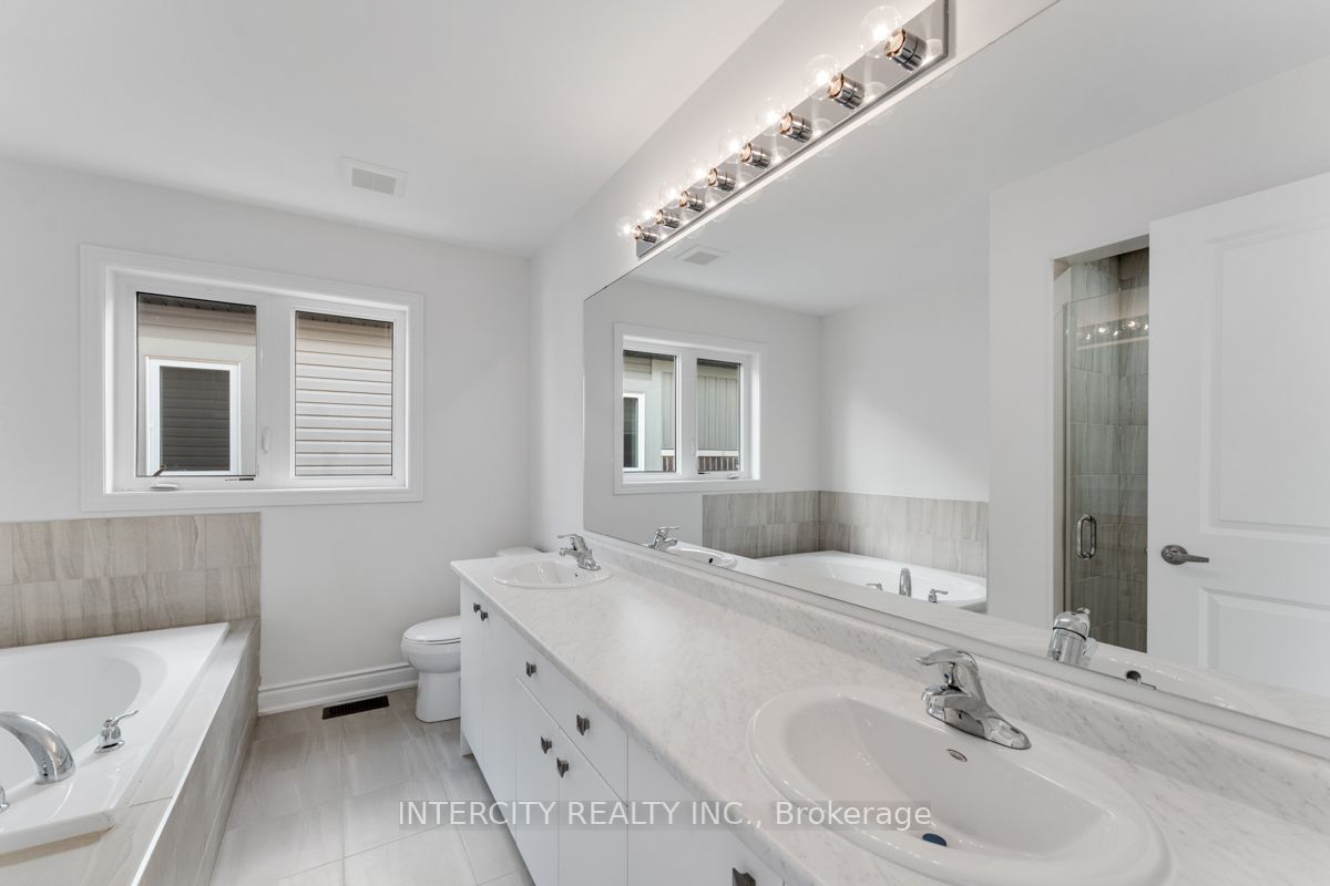 75 Season Cres S