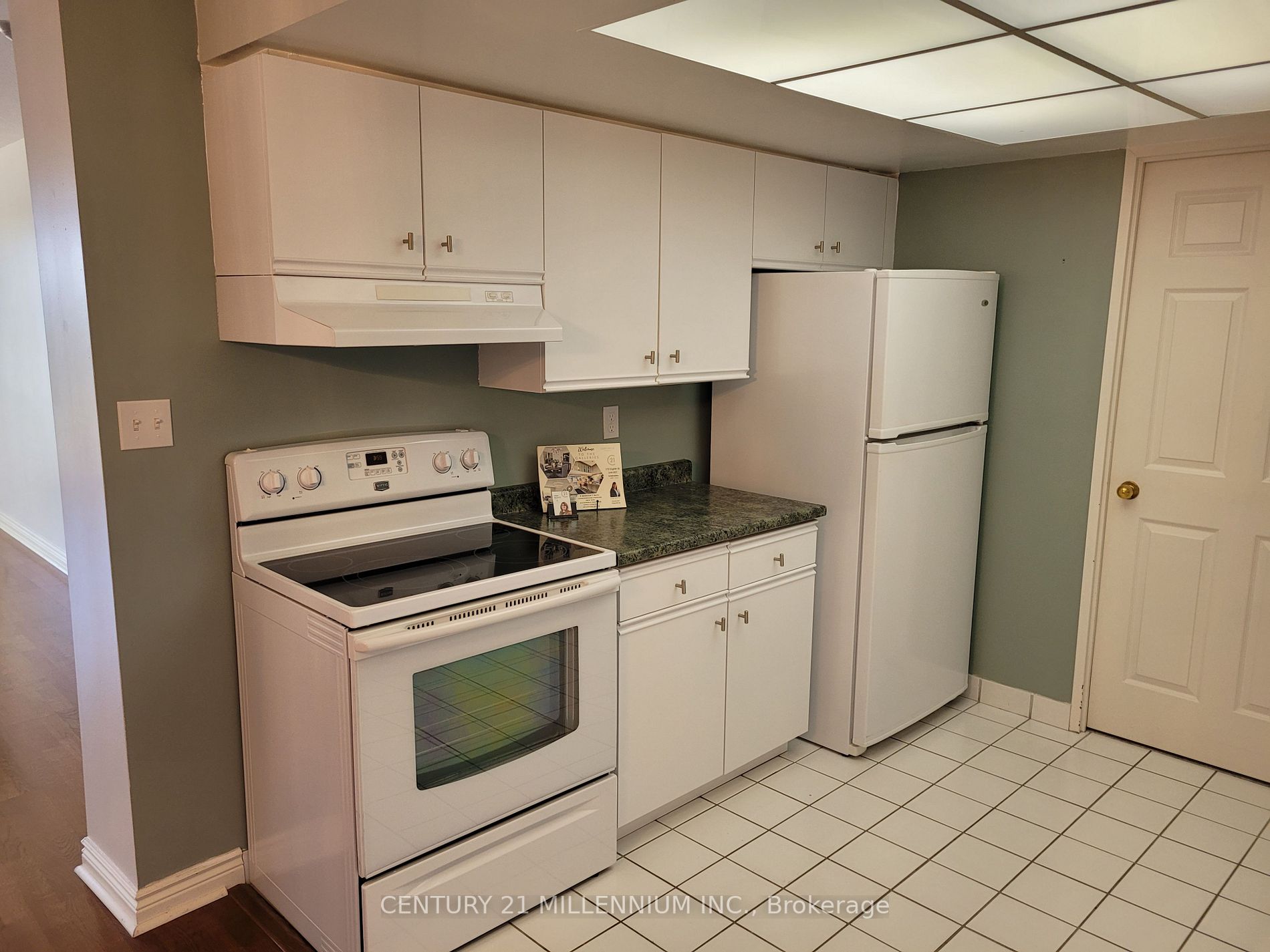 172 Eighth St, #607
