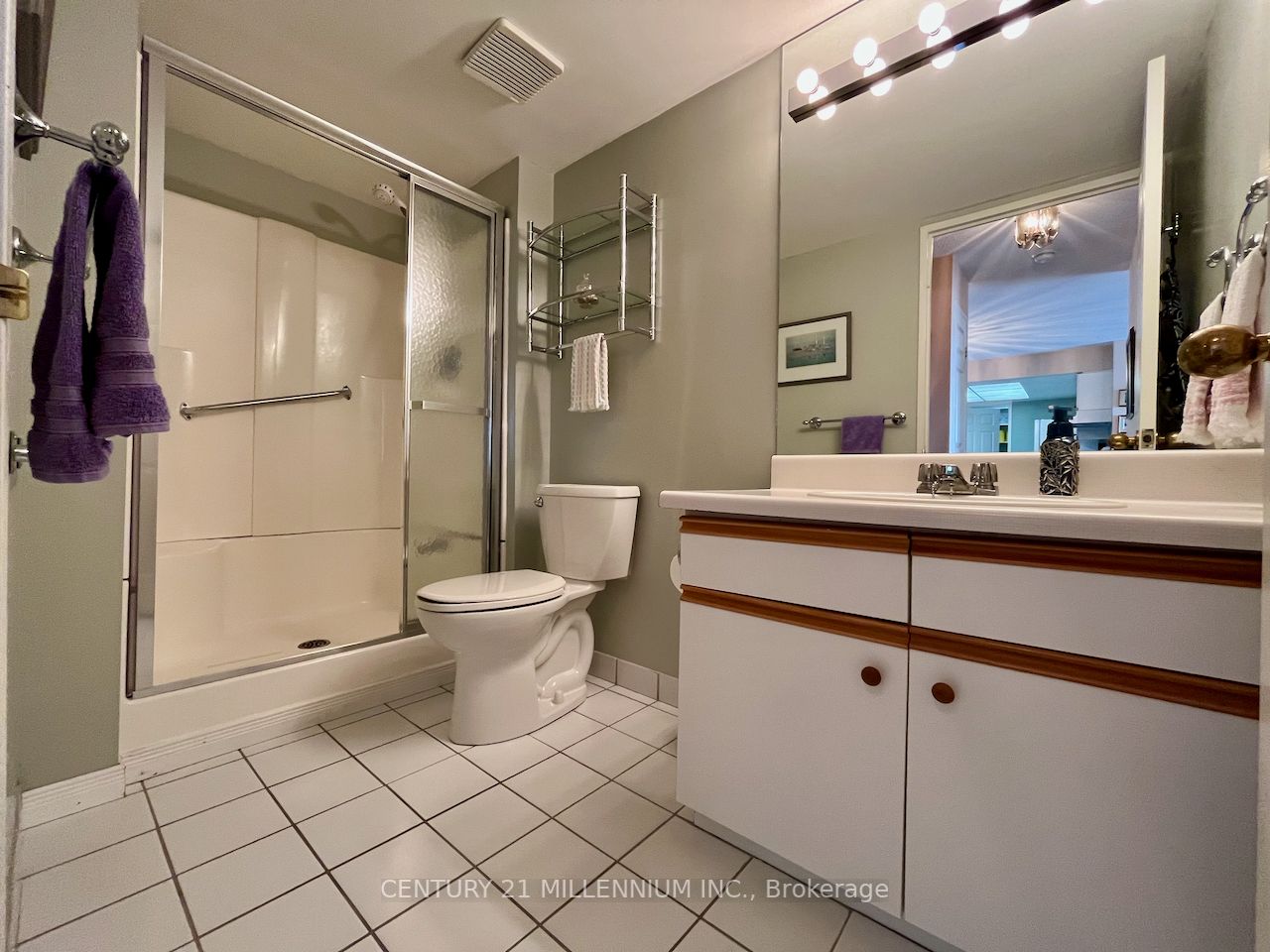 172 Eighth St, #607