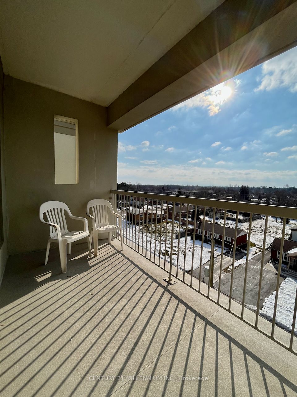 172 Eighth St, #607