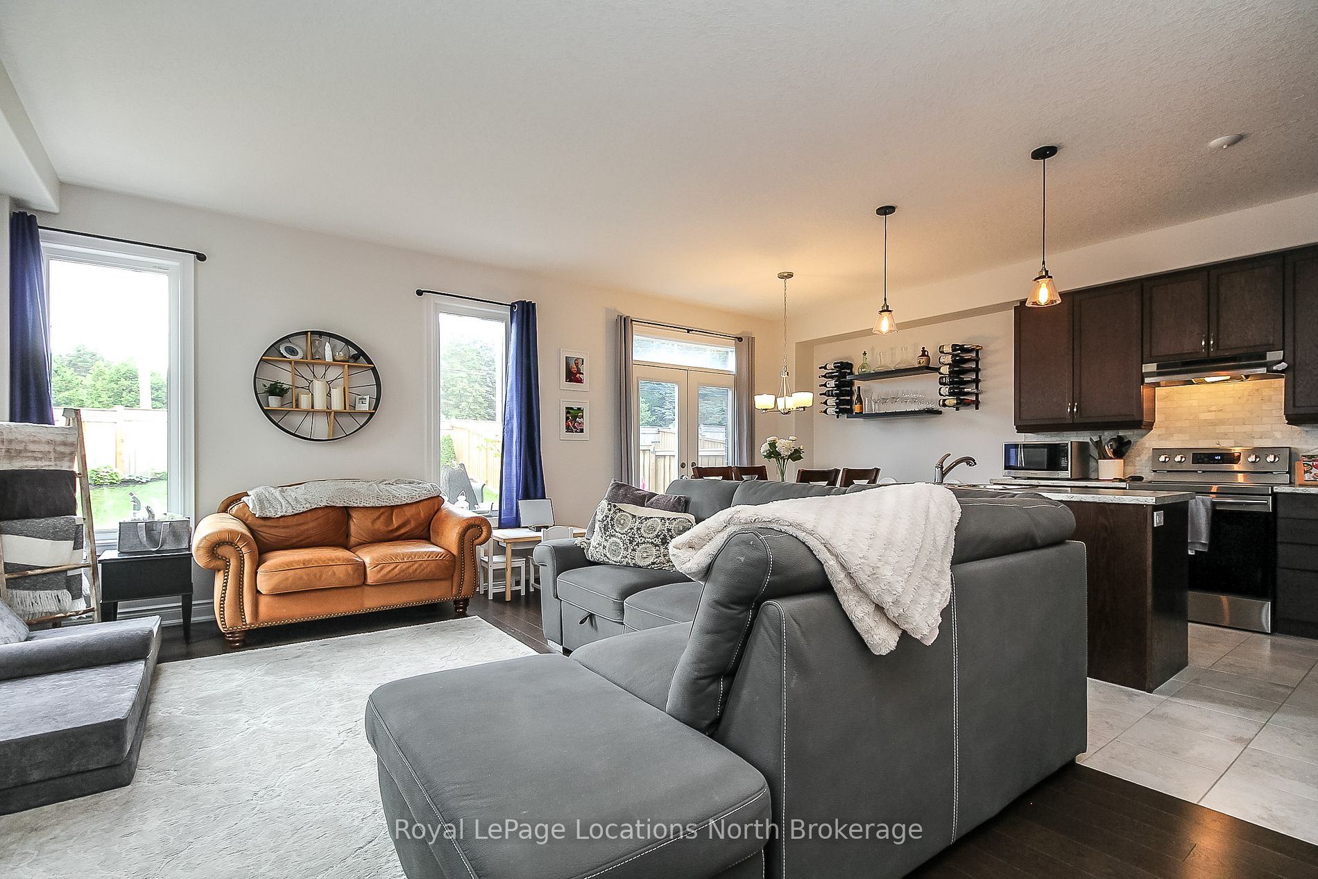 99 Lockerbie Cres