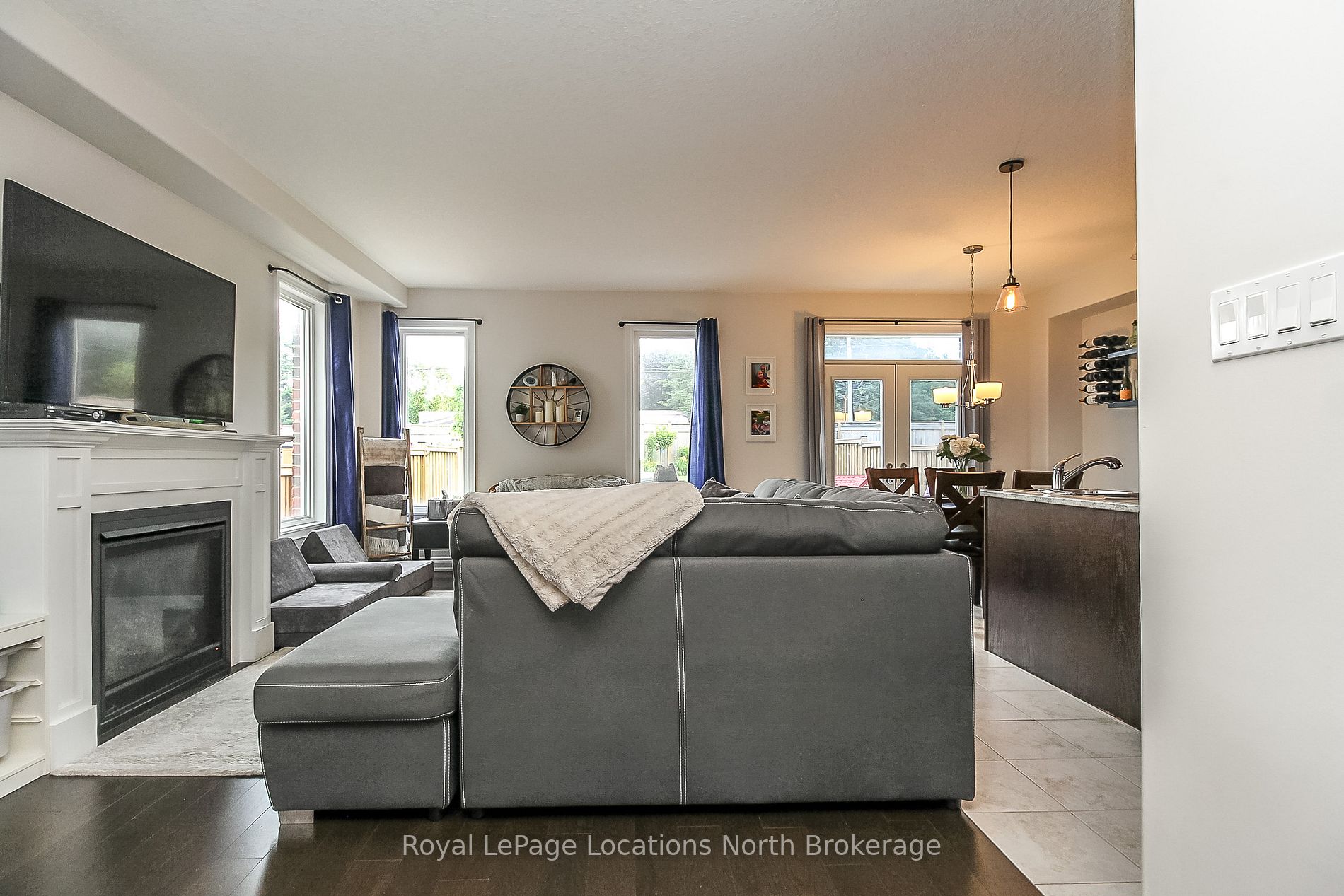 99 Lockerbie Cres