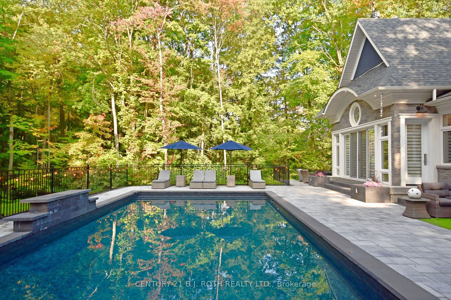 20 Barrie Hill Lane