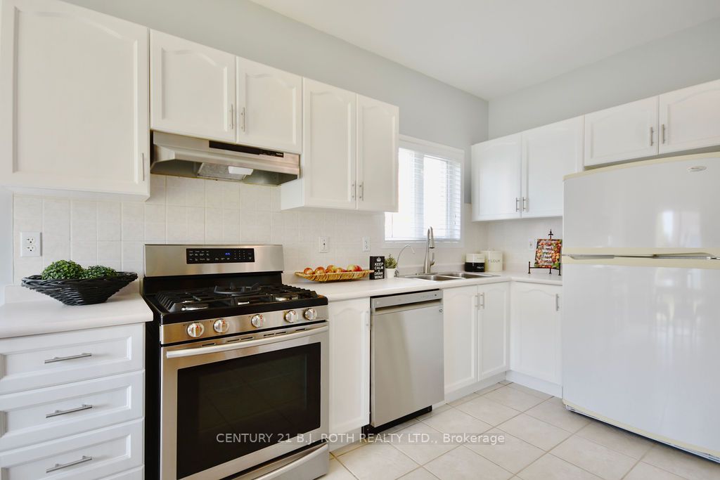 140 Pringle Dr