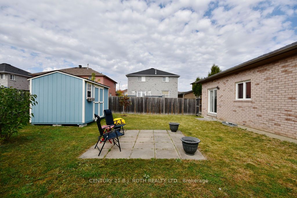 140 Pringle Dr