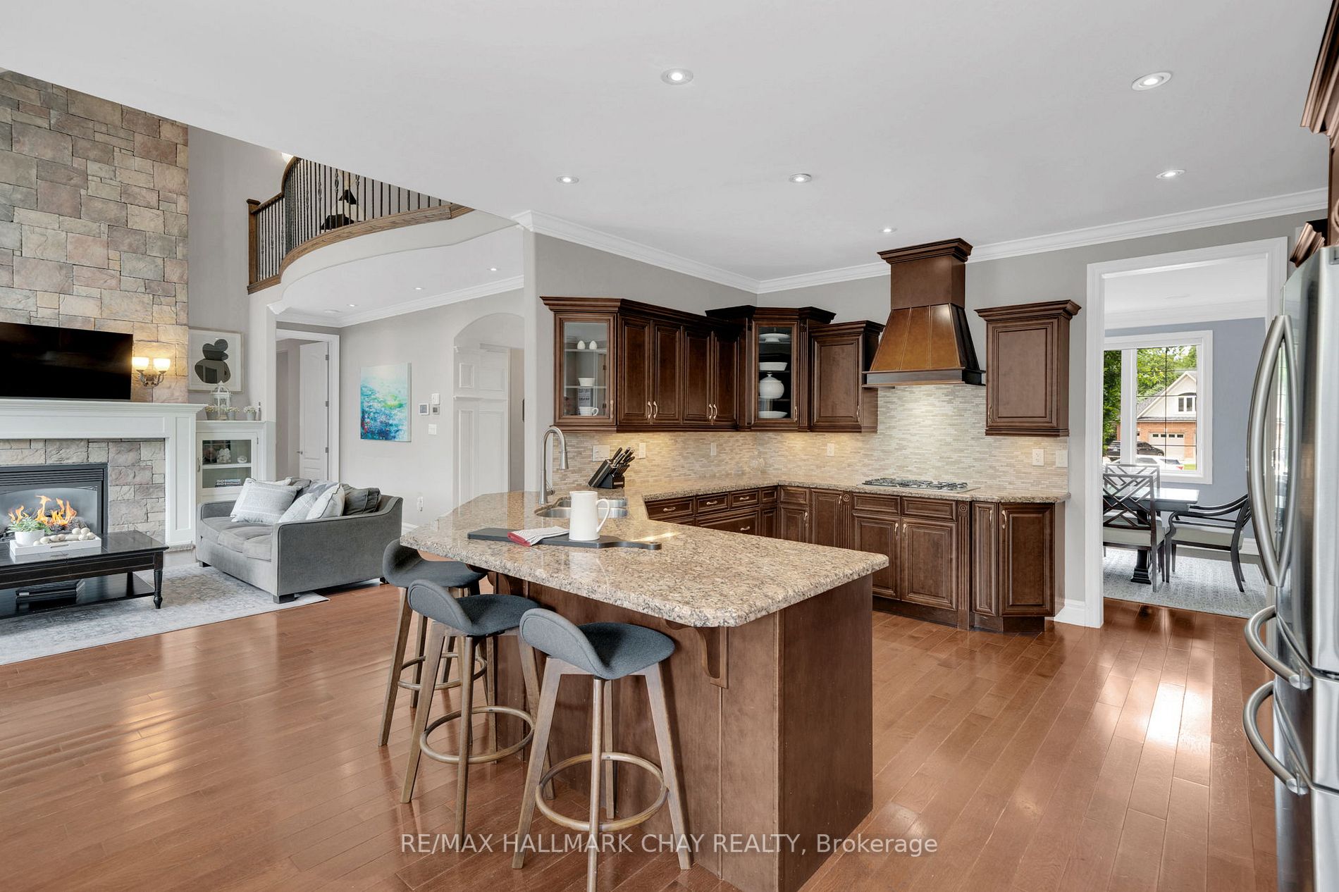 41 Lilac Lane
