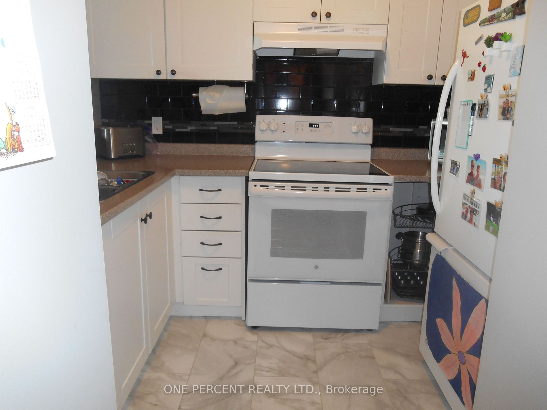 150 Dunlop St E, #408