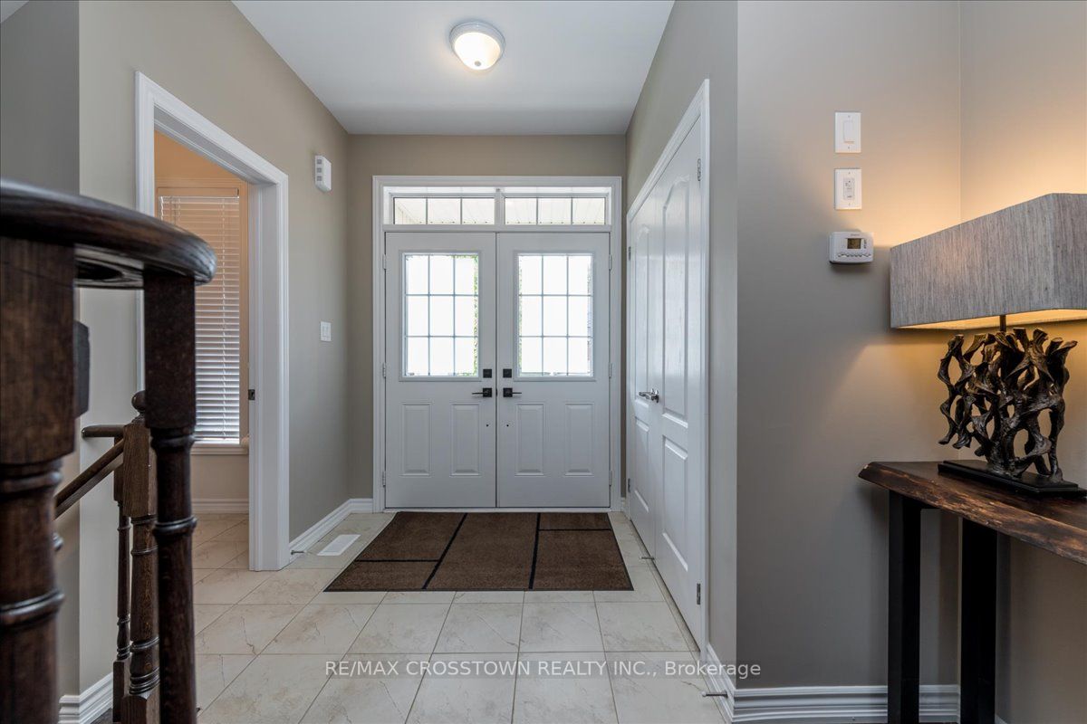 25 Moreau Way