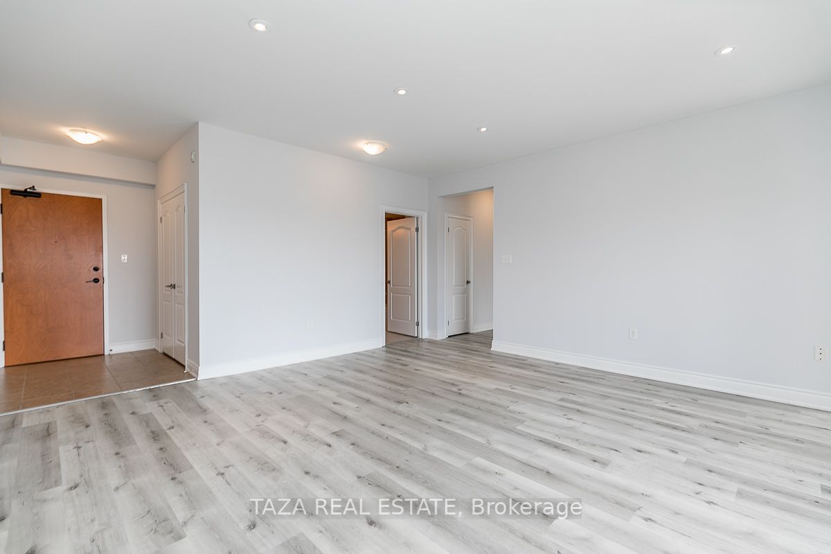 100 Dean Avenue, #302