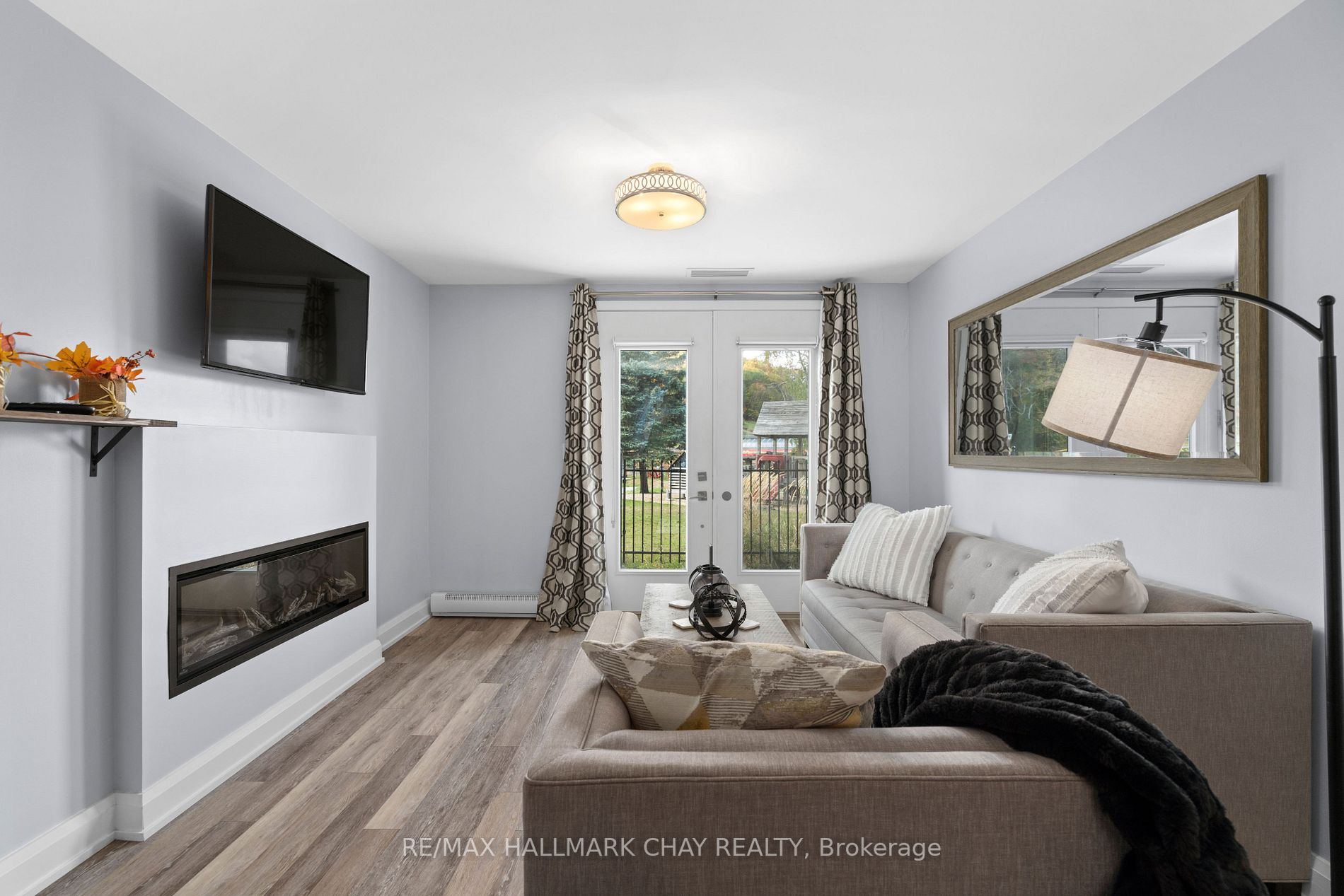 80 Horseshoe Blvd, #001