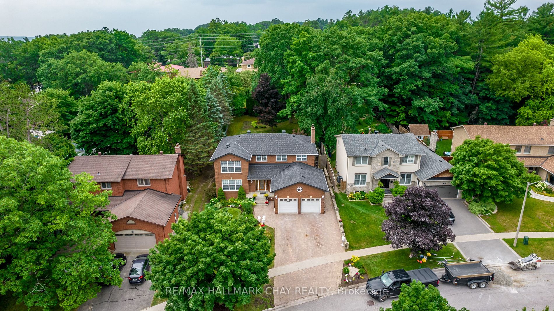 18 Valley Drive