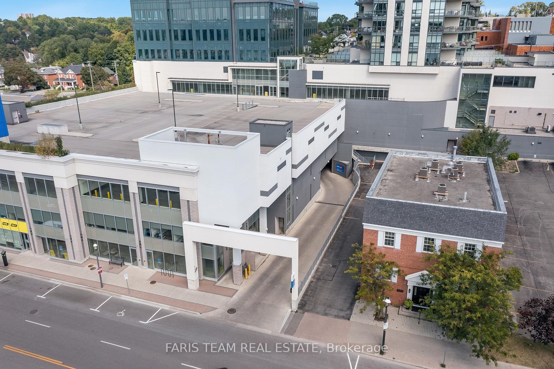 111 Worsley St, #506