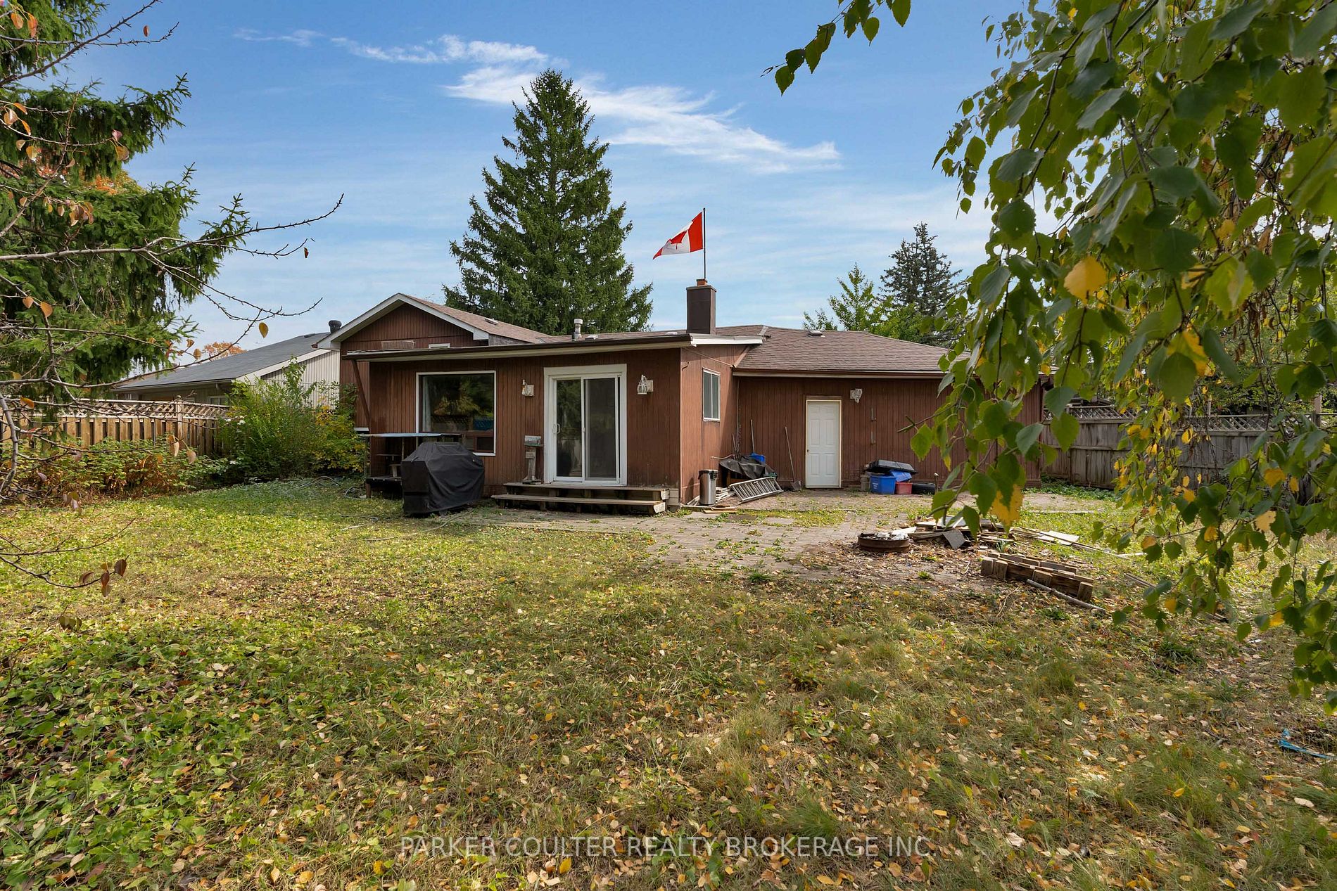 69 Christie Cres