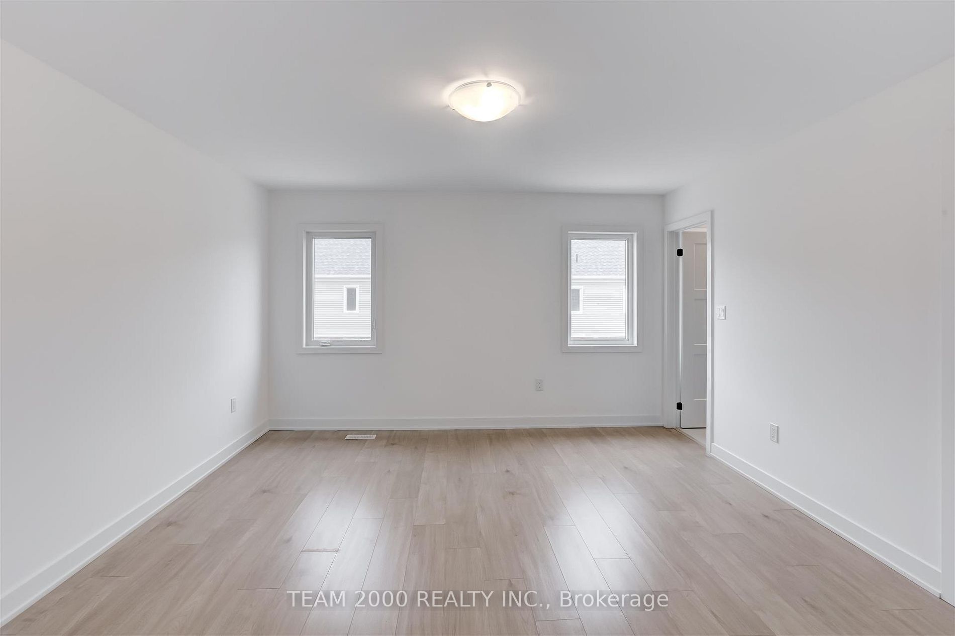 26 Wheatfield Rd