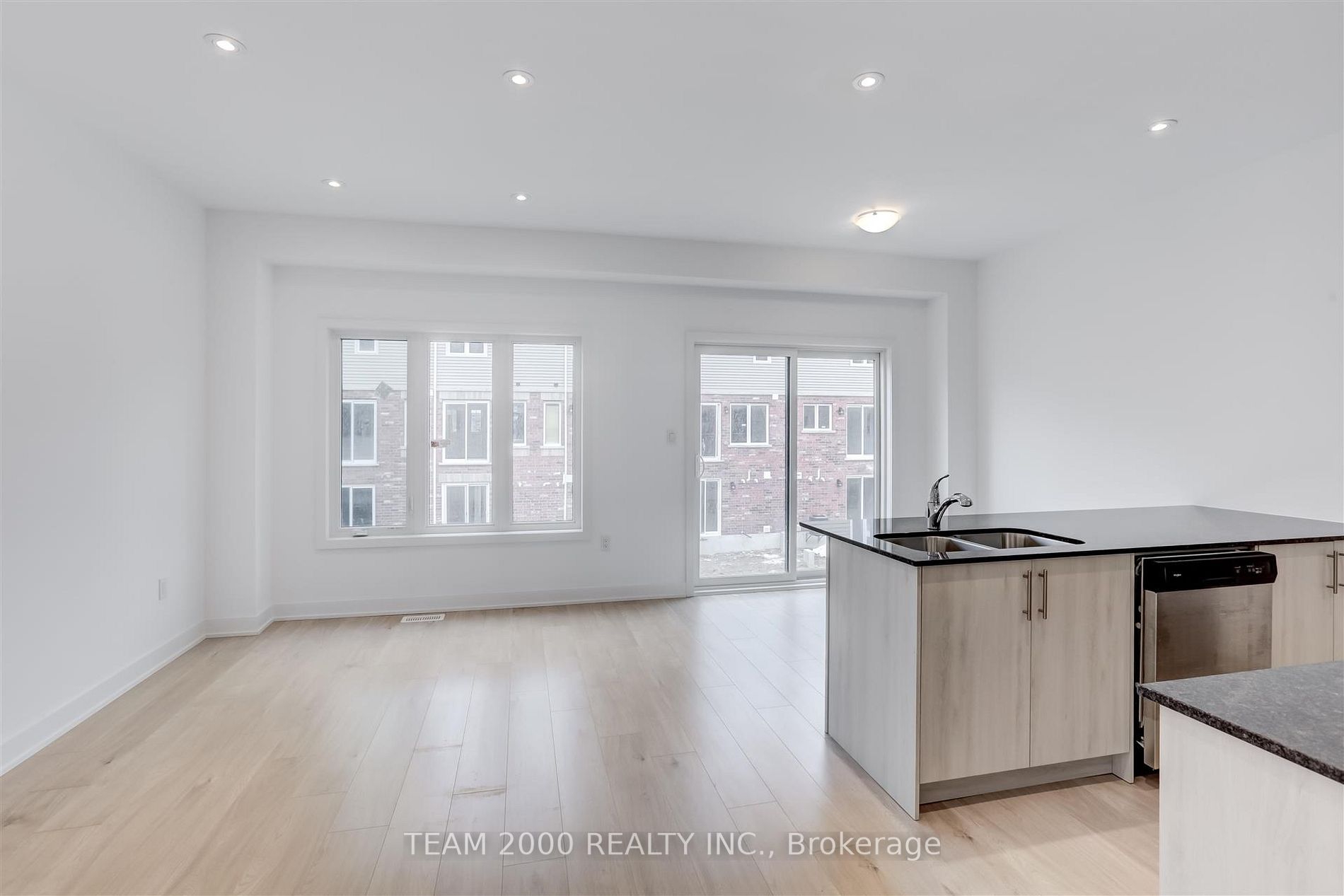 26 Wheatfield Rd