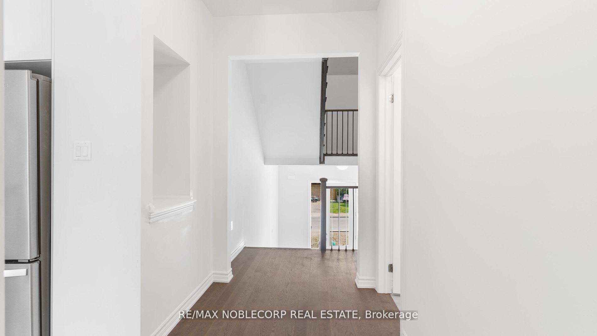 4 62nd St S