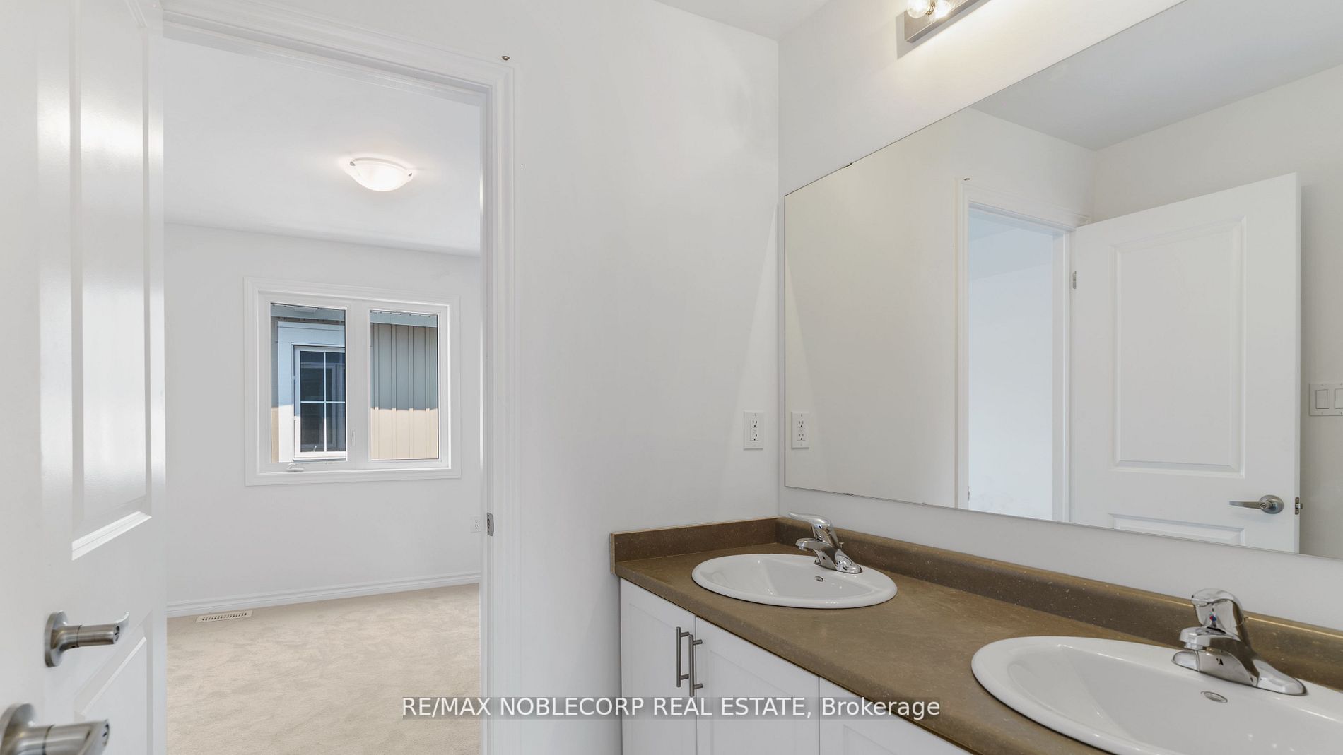 4 62nd St S