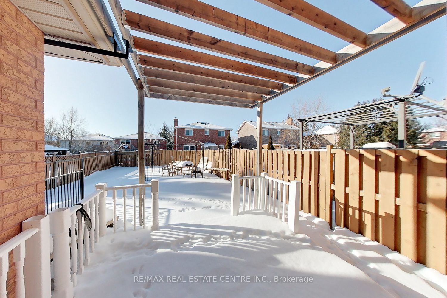 124 Laidlaw Dr