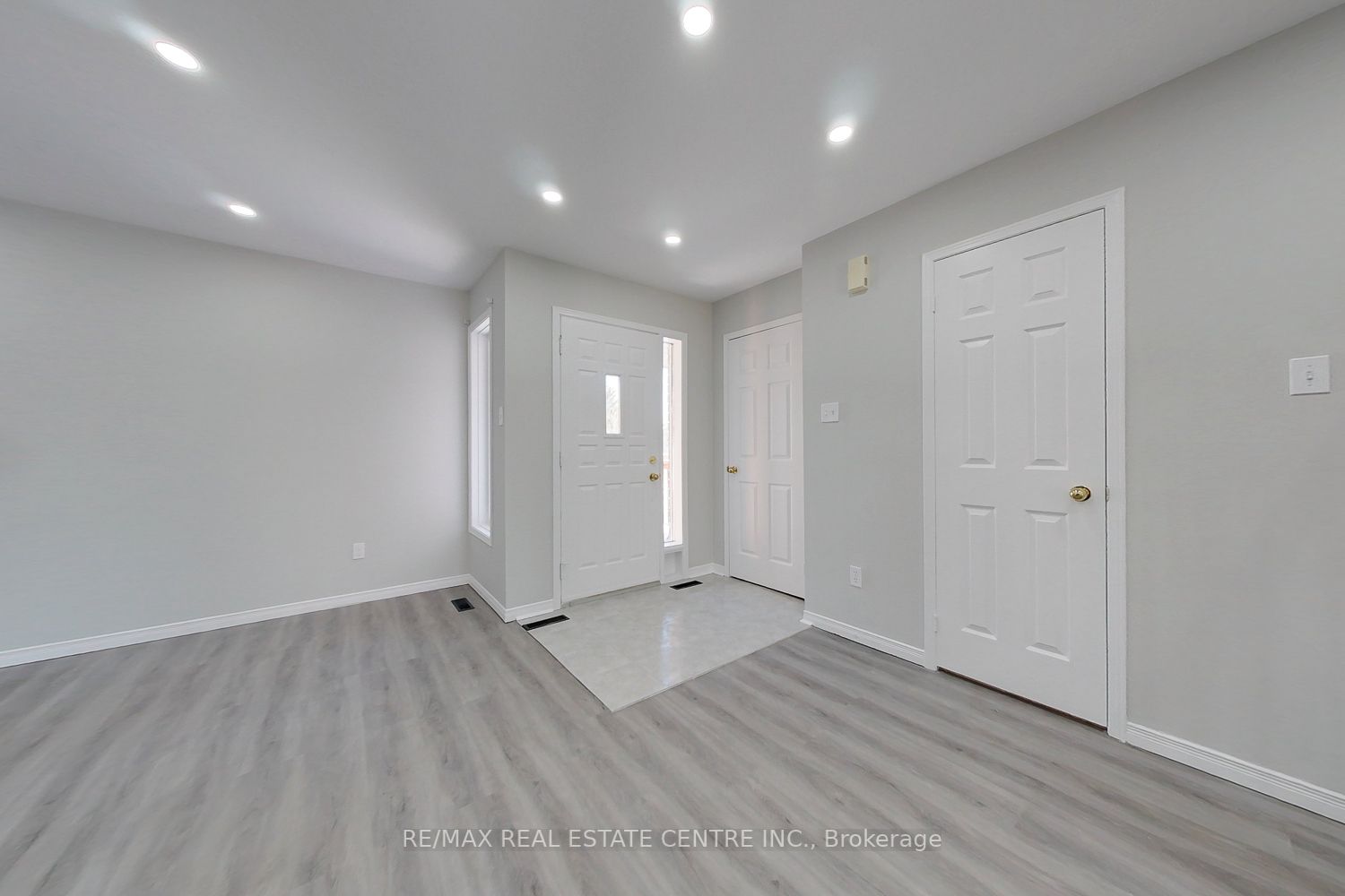 124 Laidlaw Dr