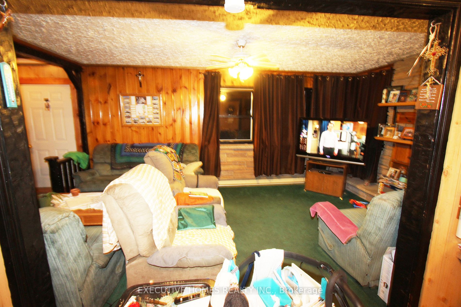 899 County Rd 6 N