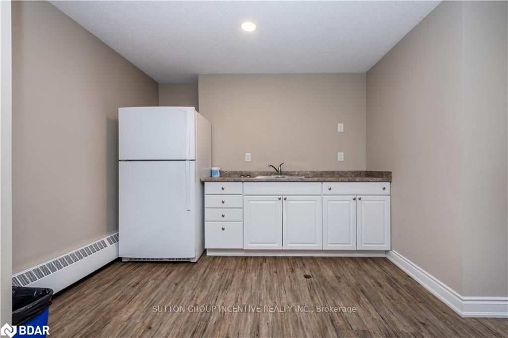 2 Albert St, #63