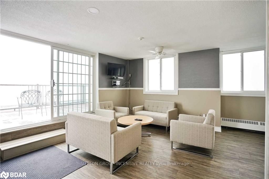 2 Albert St, #63