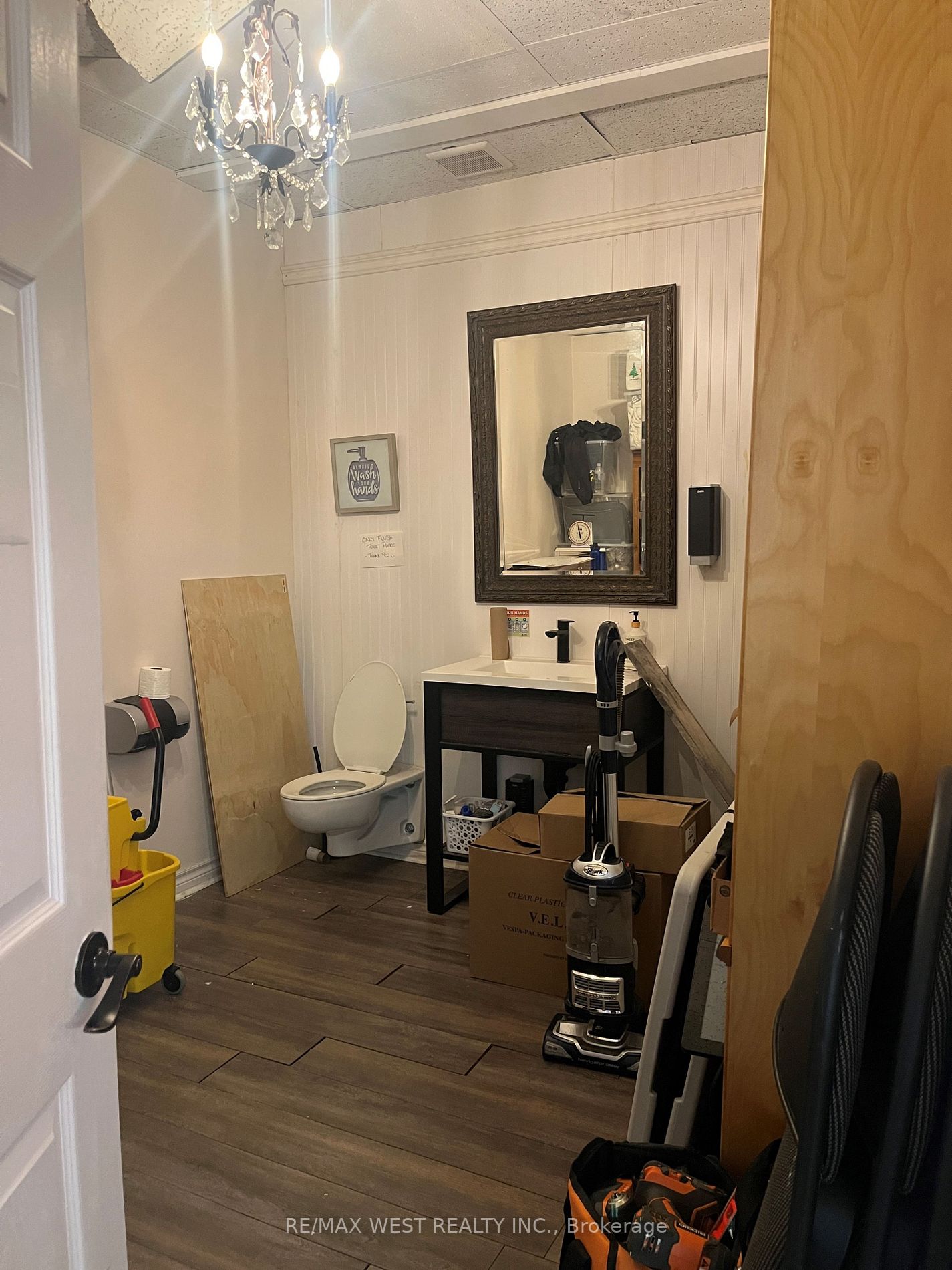 64 Mississaga St, #3