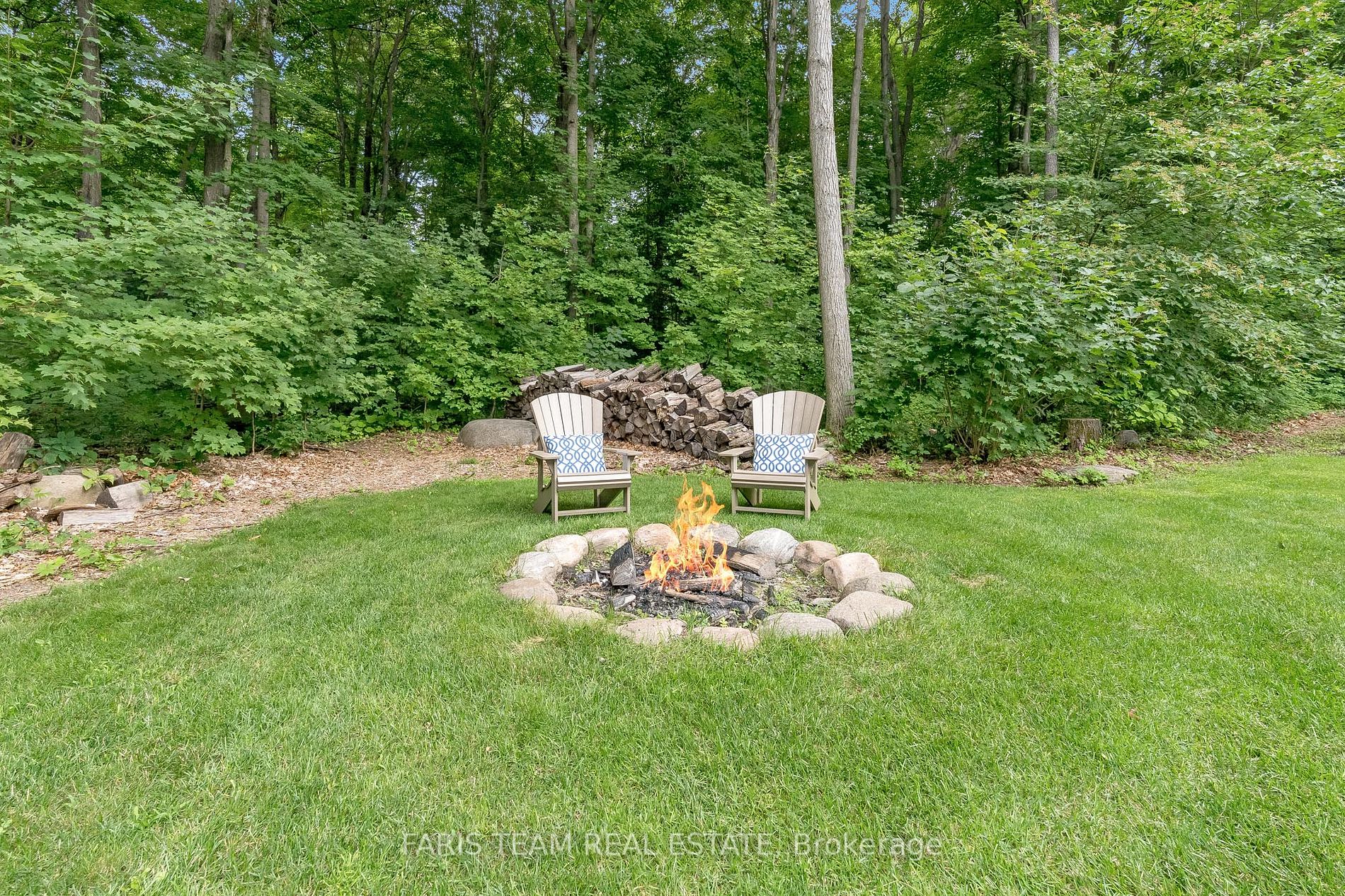 12 Houben Cres