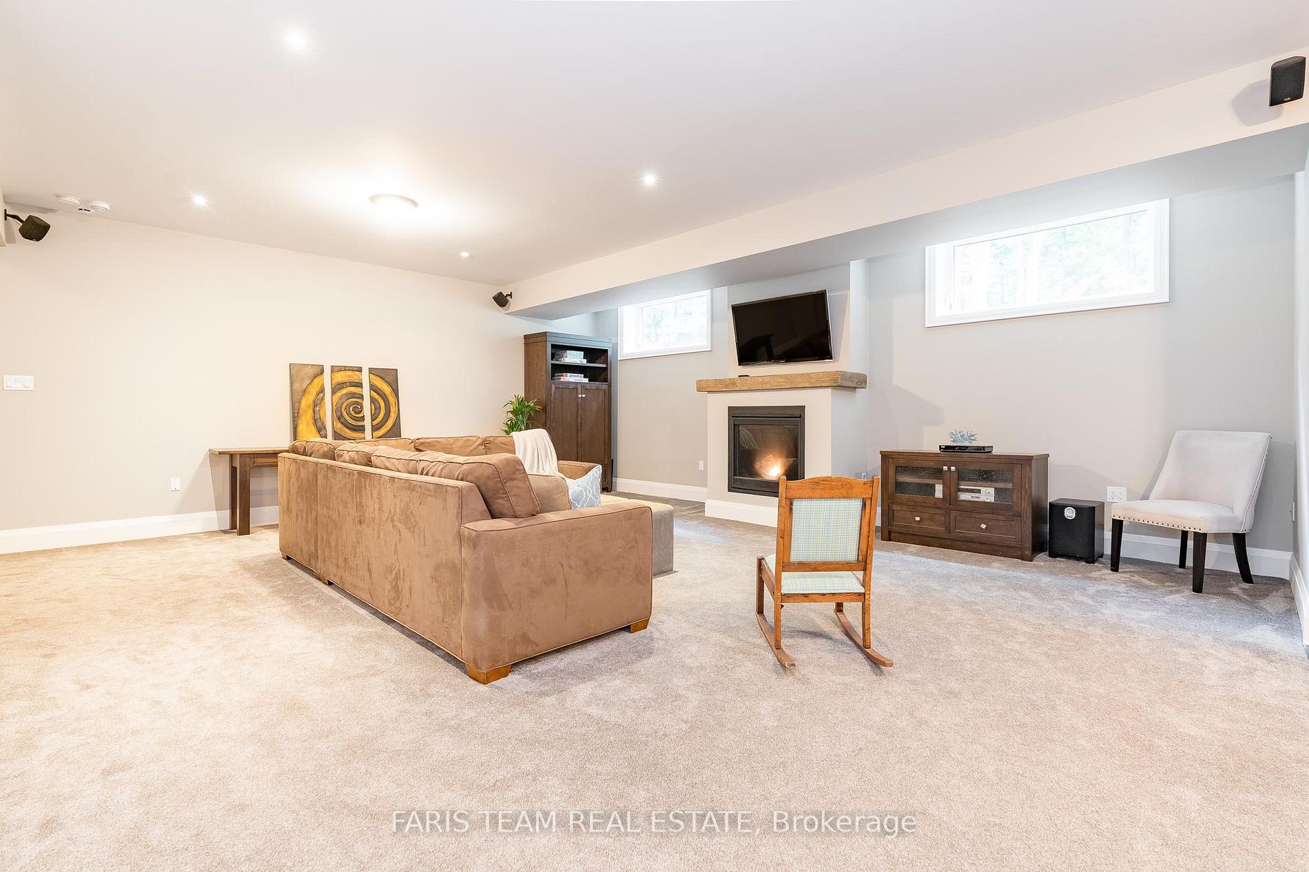 12 Houben Cres